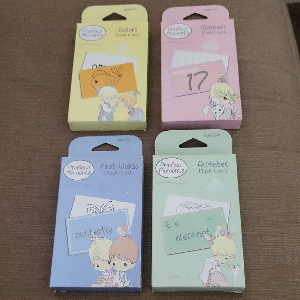 Precious Moments Card Set Box - Light Blue Packaging